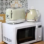 Kobuekki Vendeghaz * Богач