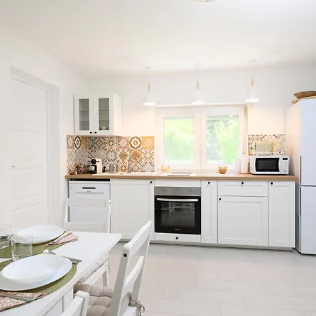 Apartament Kobuekki Vendeghaz