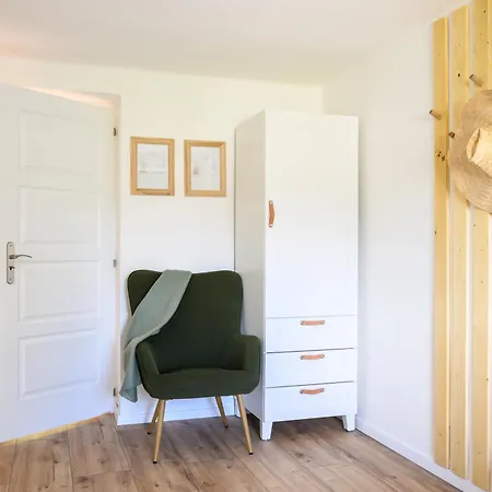 Kobuekki Vendeghaz Apartament *