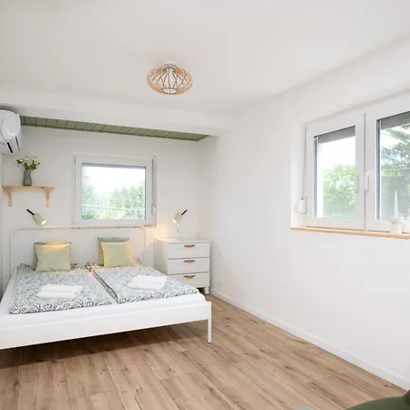 Kobuekki Vendeghaz Apartament
